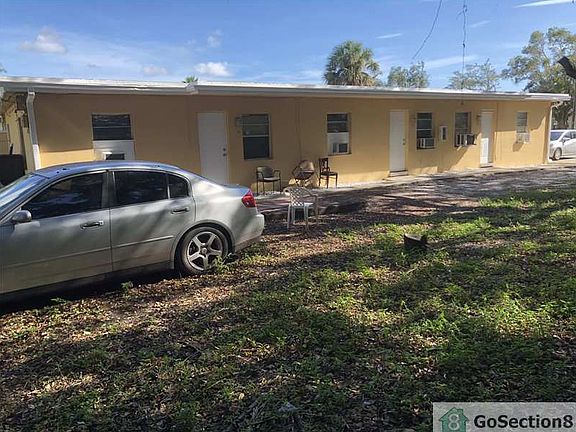 2nd image of 413 NW 15th Ave APT 2