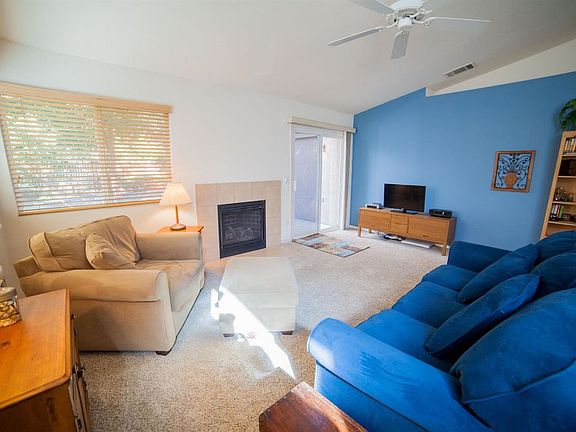5th image of 1434 Venice Cir
