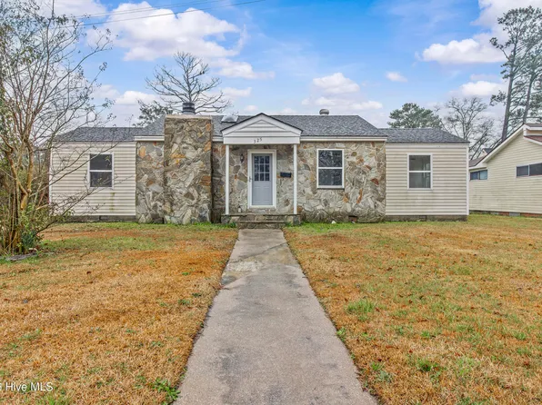 325 Miller Boulevard, Havelock, NC 28532