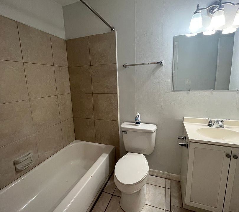 1st image of 2506 W Stroud Ave APT 112