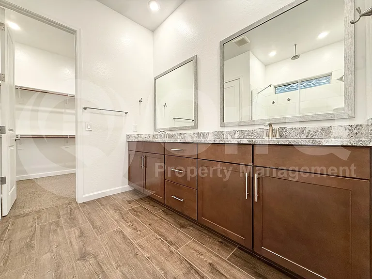 9821 E Thornbush Ave — Photo 16