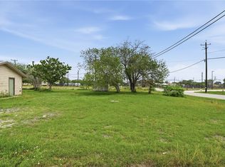 102 Marilyn Dr, Gregory, TX 78359