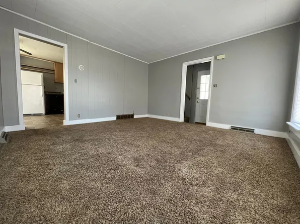 812 7th Avenue South, 812 7th Ave S #1, Saint Cloud, MN 56301