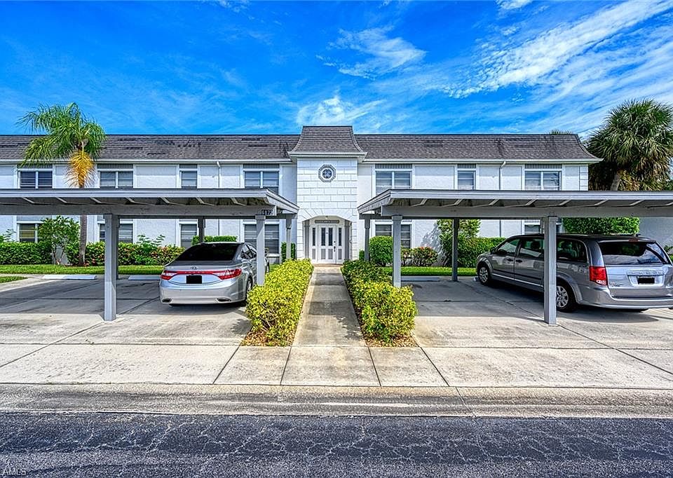 1st image of 6872 Sandtrap Dr APT 1