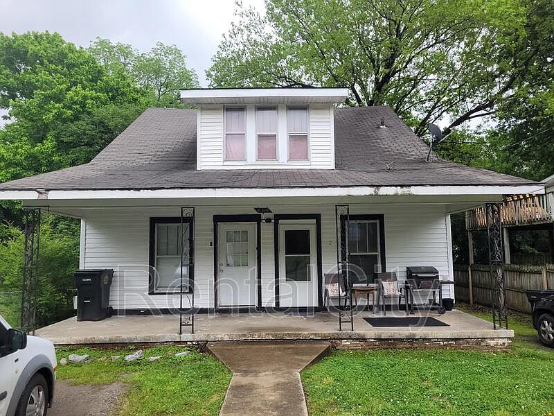 1st image of 408 Pate Ave #1