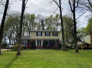 5930 Deveron Dr, Charlotte, NC 28211