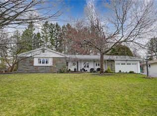 154 Harwood Cir, Rochester, NY 14625