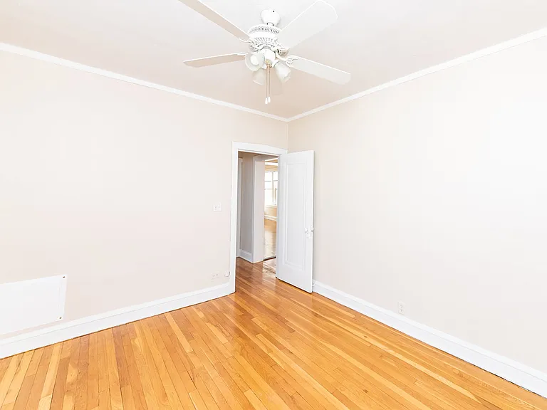 4043 N Mozart St #47-2W — Photo 5