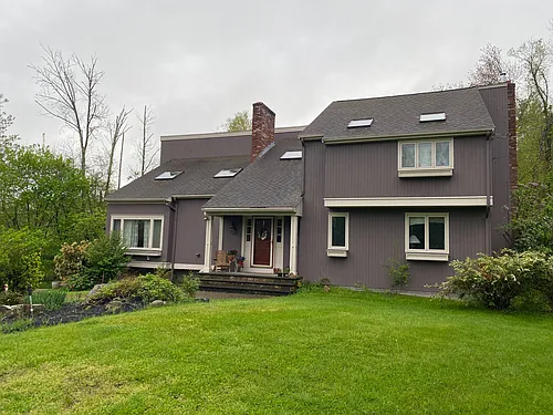 23 Hunting Ln Photo 1