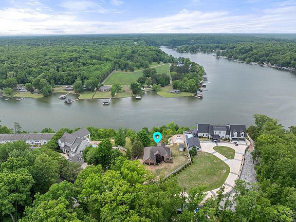 4th image of 524 County Road 402