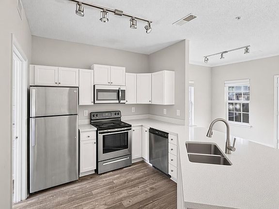 4th image of 2975 Continental Colony Pkwy SW APT 1308