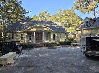 137 Barrington Hall Dr, Eatonton, GA