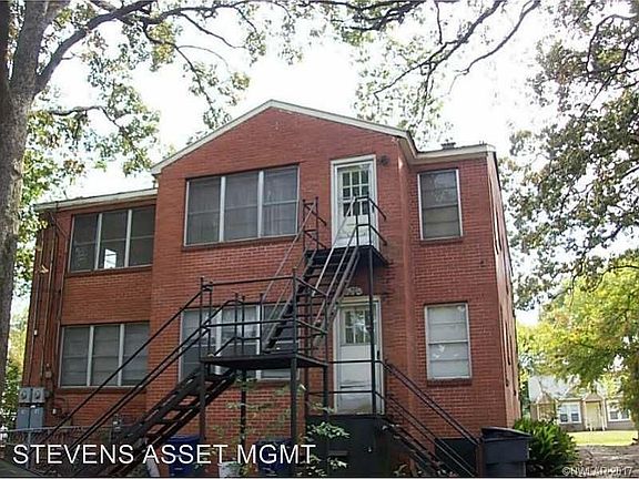 2nd image of 144 Boulevard St