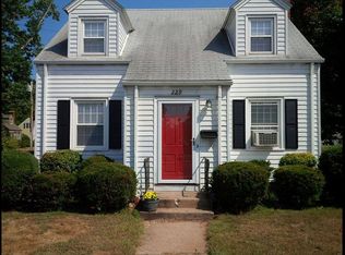 229 Summit St, Manchester, CT 06042