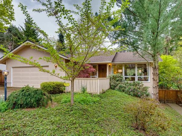 3845 SW 58th Dr, Portland, OR 97221