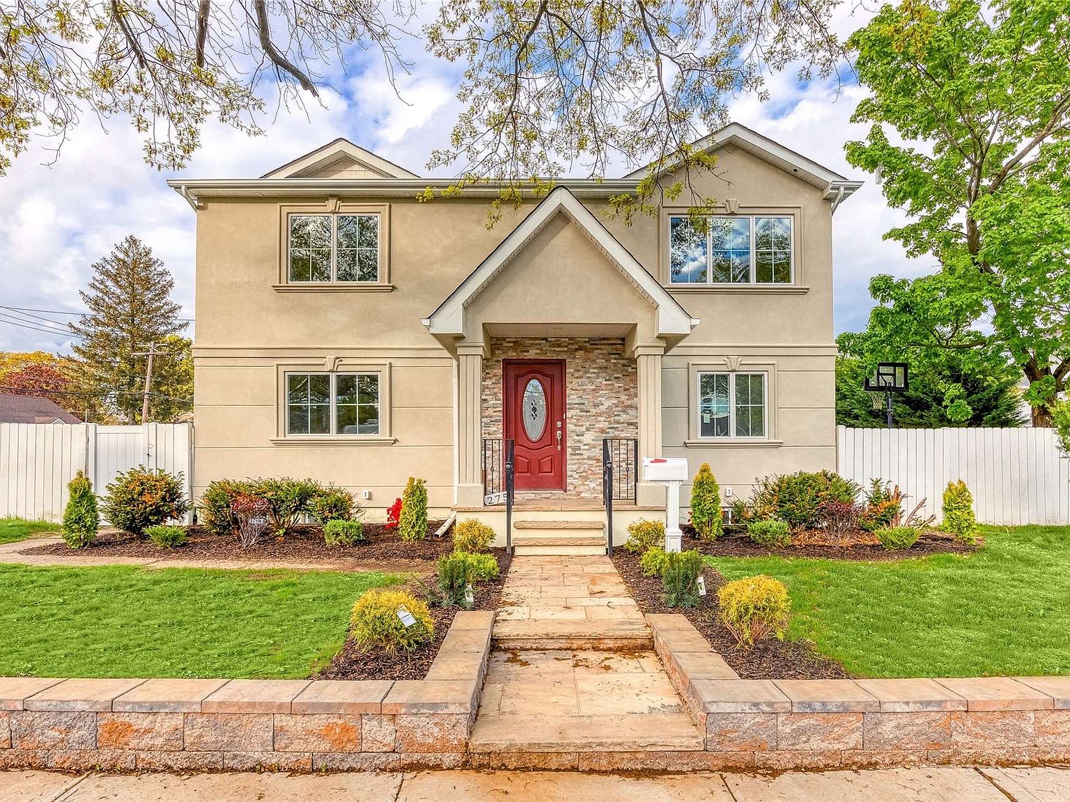 275 Hill Road, Plainview, NY 11803 Zillow