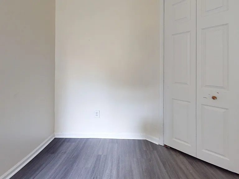6047 Delancey St — Photo 4