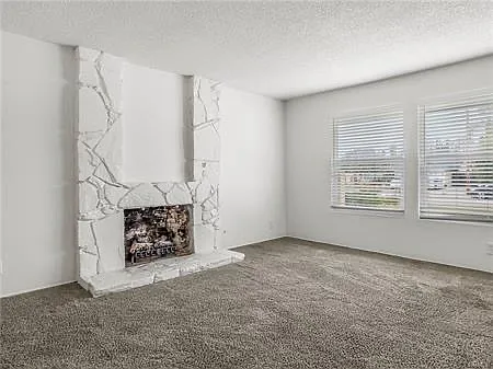 3 bed, 1584 sqft, $3,200 — Photo 4