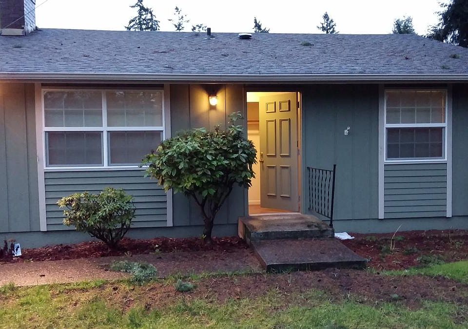 1st image of 10231 18th Ave S #B