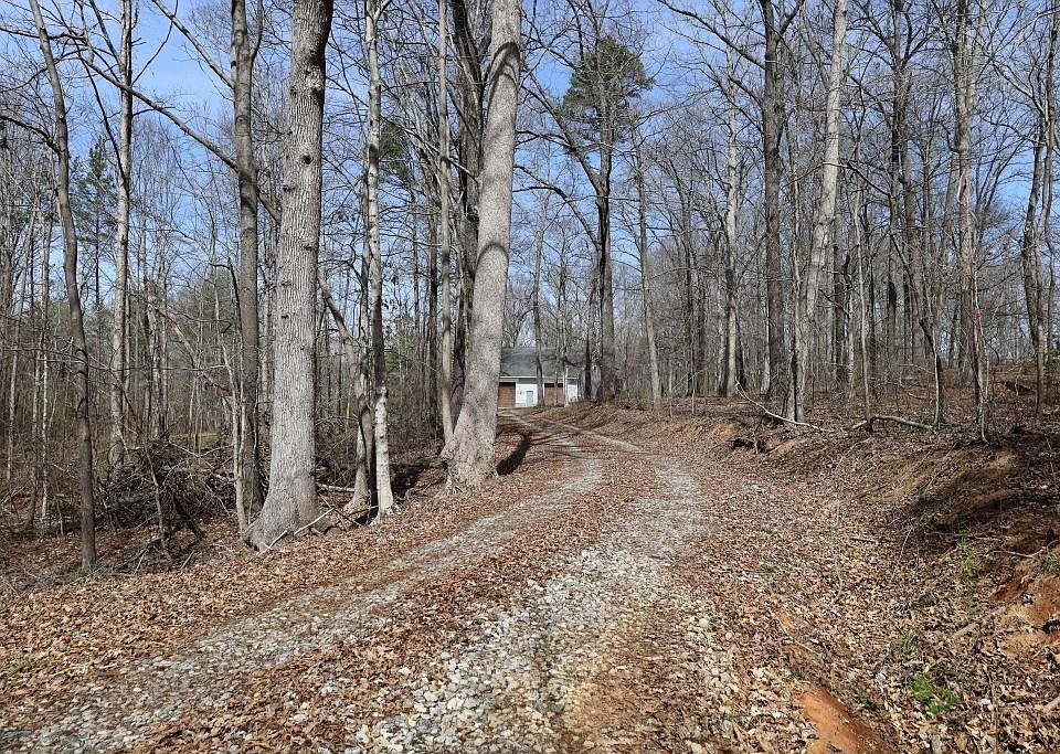 1st image of 890 Mount Zion Rd #T-2