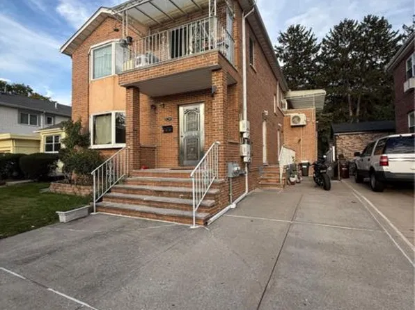 67-49 185th St Floor 1, Fresh Meadows, NY 11365