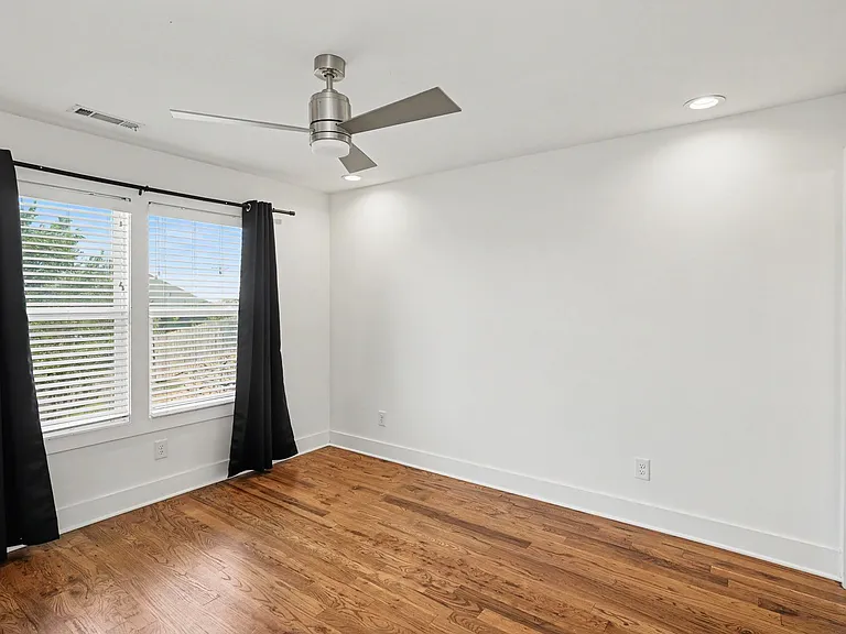 99 Fern Ave — Photo 7