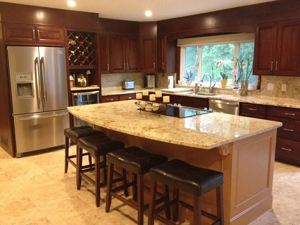 24 Reservoir Ave, Johnston, RI 02919 Zillow