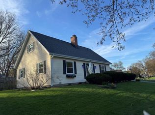 190 Debbie DRIVE, Waukesha, WI 53189