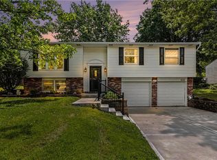 1914 Strawbridge Dr, South Park, PA 15129