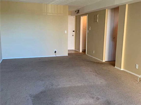 3rd image of 20921 26th Ave APT 3A