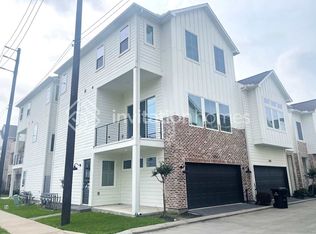 6353 Paddington Bend Dr, Houston, TX 77008