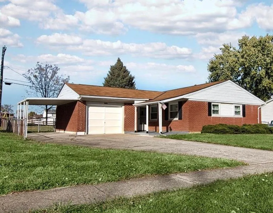 2526 Rochester Ave — Photo 1