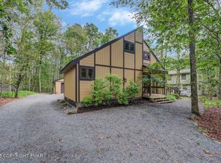 1212 Clear Pond Rd, Pocono Pines, PA 18350