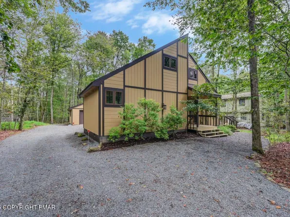 1212 Clear Pond Rd, Pocono Pines, PA 18350