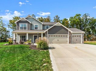 102 Edenbridge Blvd, Fort Wayne, IN 46845