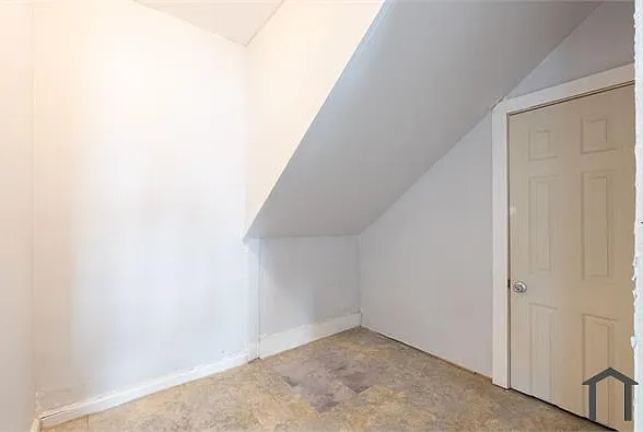 359 Clarendon Ave — Photo 18