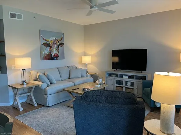 2815 Cypress Trace Cir #2-101, Naples, FL 34119