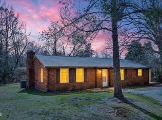 110 Hill St, Hillsborough, NC 27278