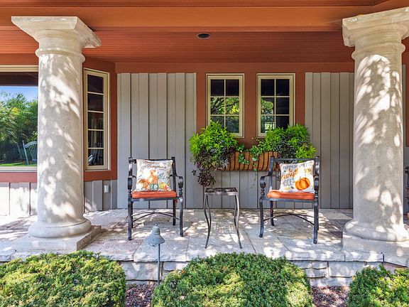 4th image of 781 Ferndale Rd N