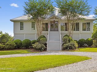 13130 Jordan Bluff Rd, Kiln, MS 39556
