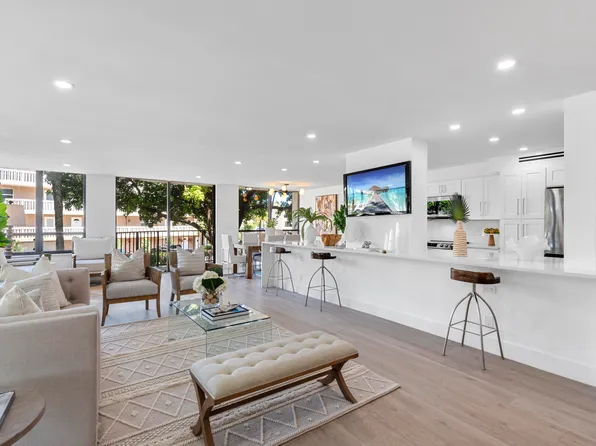 799 Jeffery Street #214, Boca Raton, FL 33487