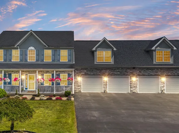 204 Maddi Jax Farm Rd, Tyrone, PA 16686