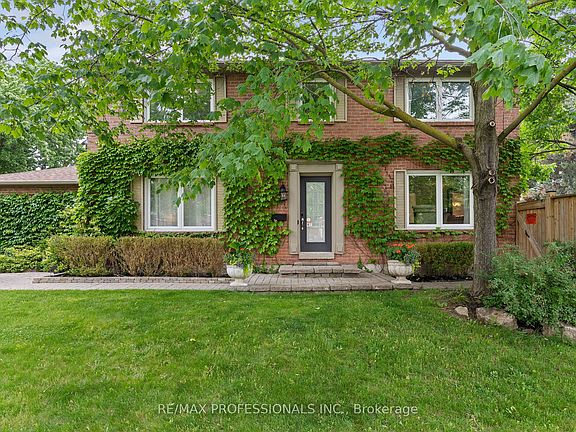 3rd image of 6031 Edenwood Dr