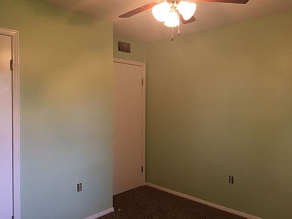 2nd image of 10029 Crimson Ln