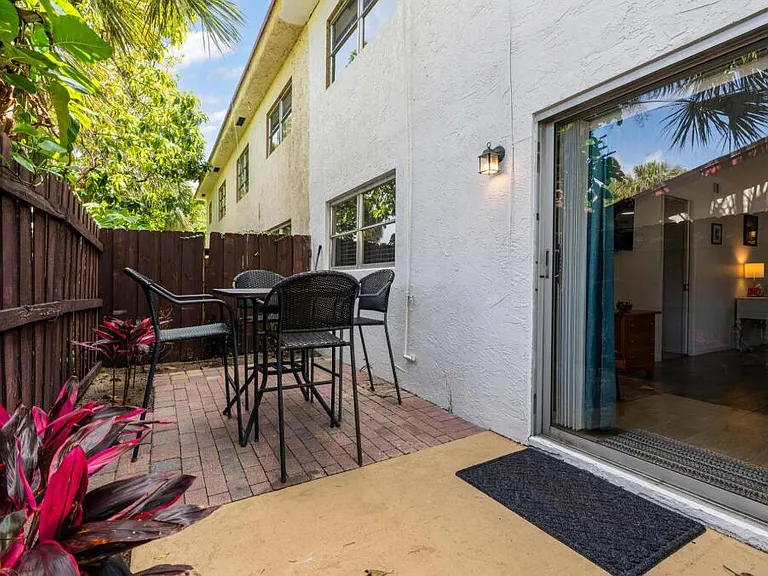 308 Southwind Ct #1 — Photo 7