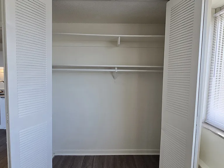 503 W Grace St #911 — Photo 11