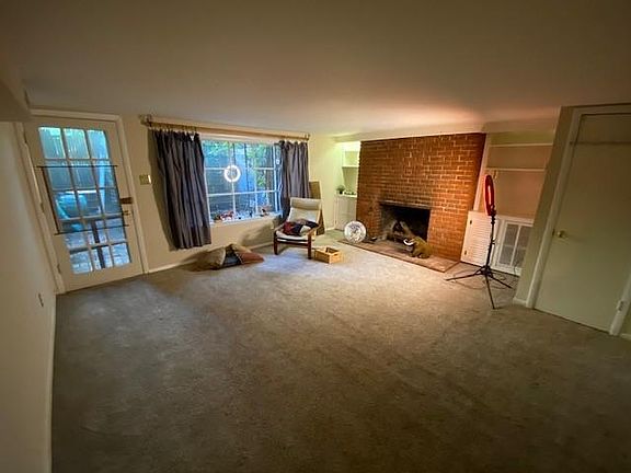 4th image of 508 2nd St SE APT 1