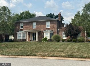 2670 Oberlin Dr, York, PA 17404