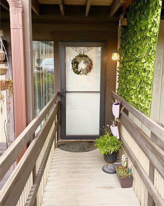 1st image of 1599 Treetop Trl APT B