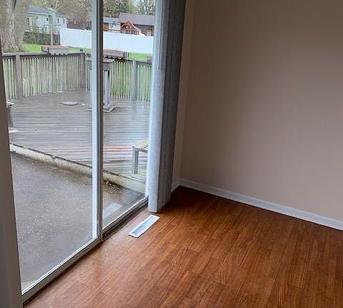 4th image of 3350 Northwest Dr #3350